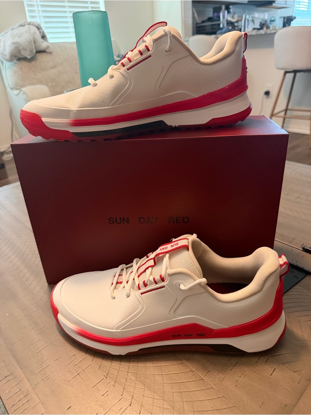 Tiger Woods SUN DAY RED Men's White & Red Golf Shoes